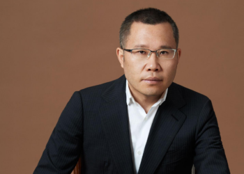 Rongkuan Yang | Senior Partner & Director of BEIJING KANGDA (H.K) LAW FIRM